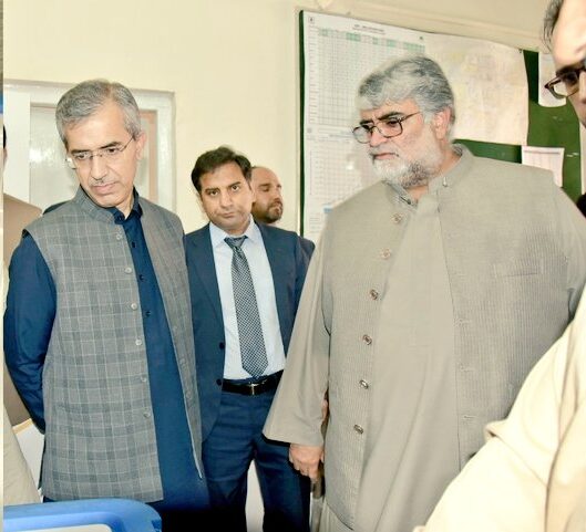Chief Minister Balochistan Ali Mardan Domki paid surprise visit to BHU Pashtoonbagh Quetta